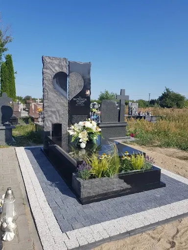 NAGROBKI GRANITOWE DIAMOND BLATY KUCHENNE PARPETY SCHODY